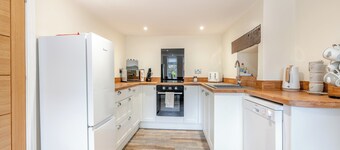3 bedroom accommodation in Stanhope