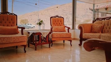 Minibar, in-room safe, blackout curtains, free WiFi