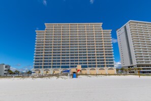 On the beach - San Carlos 704 (Gulf Shores)