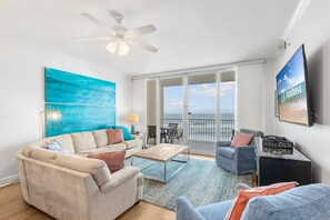 Living room - San Carlos 704 (Gulf Shores)