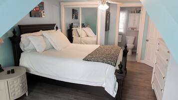 2 dormitoris, planxa i posts de planxar i un bressol de viatge