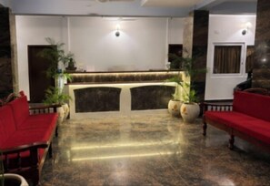 Reception - Southern Universal Farm House (Tindivanam)