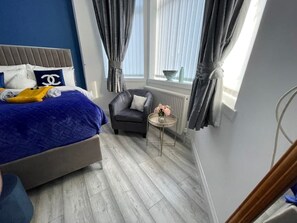 1 Schlafzimmer, Zimmersafe, Bügeleisen/Bügelbrett, Reisekinderbett