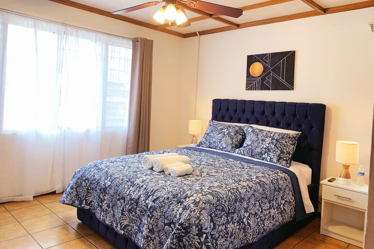 Economy Double Room | Desk, WiFi (free)