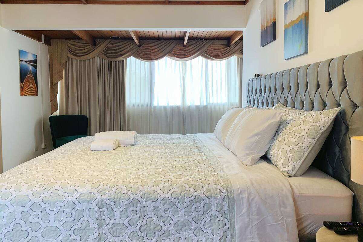 Superior Double Room | Desk, WiFi (free)