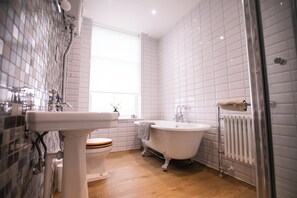 Luxury Apartment, 2 Bedrooms | Bathroom | Combined shower/tub, rainfall showerhead, hair dryer, towels - The Burlington Collection (Sheringham)