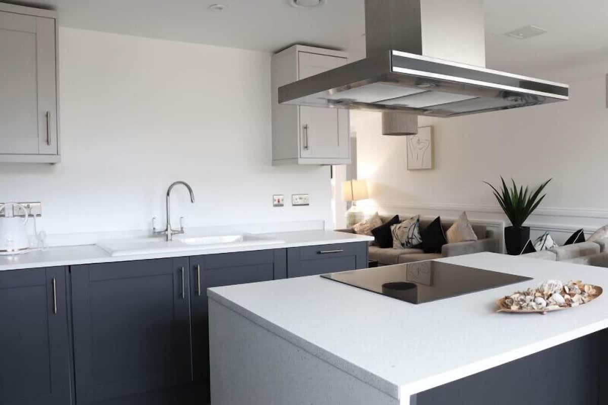 럭셔리 아파트, 침실 3개 | 전용 주방 | 대용량 냉장고, 전자레인지, 오븐, 쿡탑