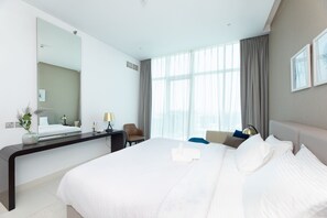 Room - Grand Luxury  - Stylish Apartment With Incredible Canal Views (Dubai)
