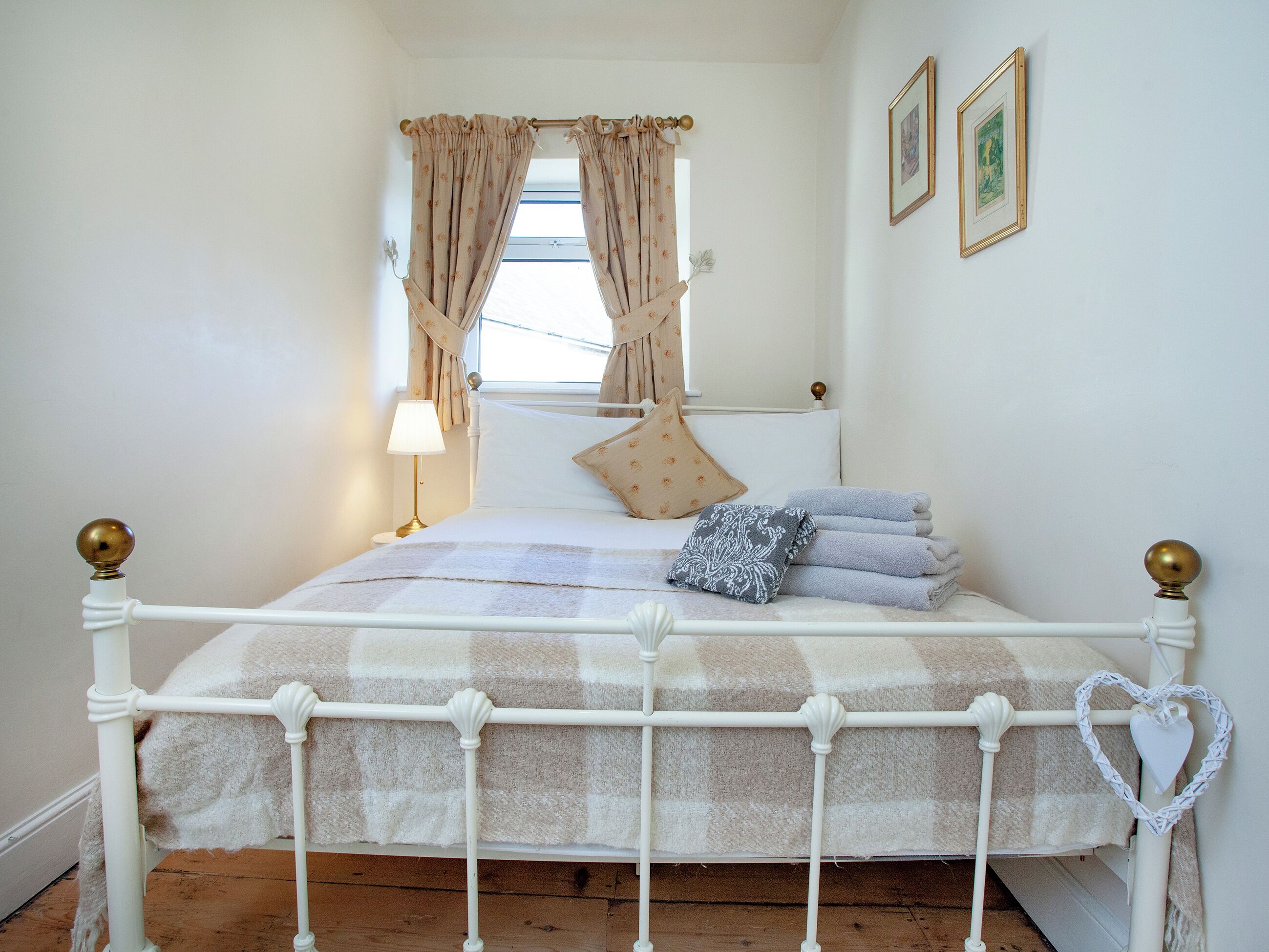 3 sovrum, gratis wi-fi och sängkläder