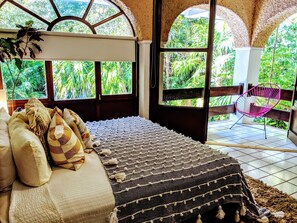 5 dormitorios, tabla de planchar con plancha, wifi gratis y ropa de cama