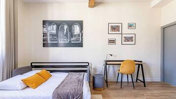 1 bedroom, iron/ironing board, WiFi, bed sheets