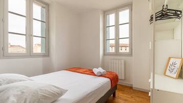 1 bedroom, WiFi, bed sheets