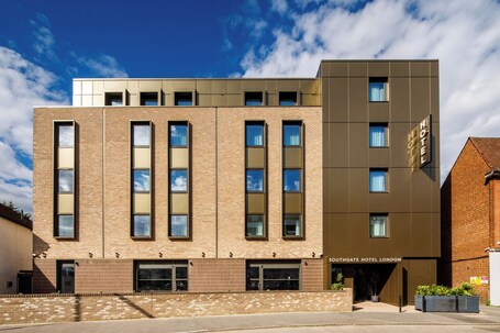 Southgate Hotel London - view 3