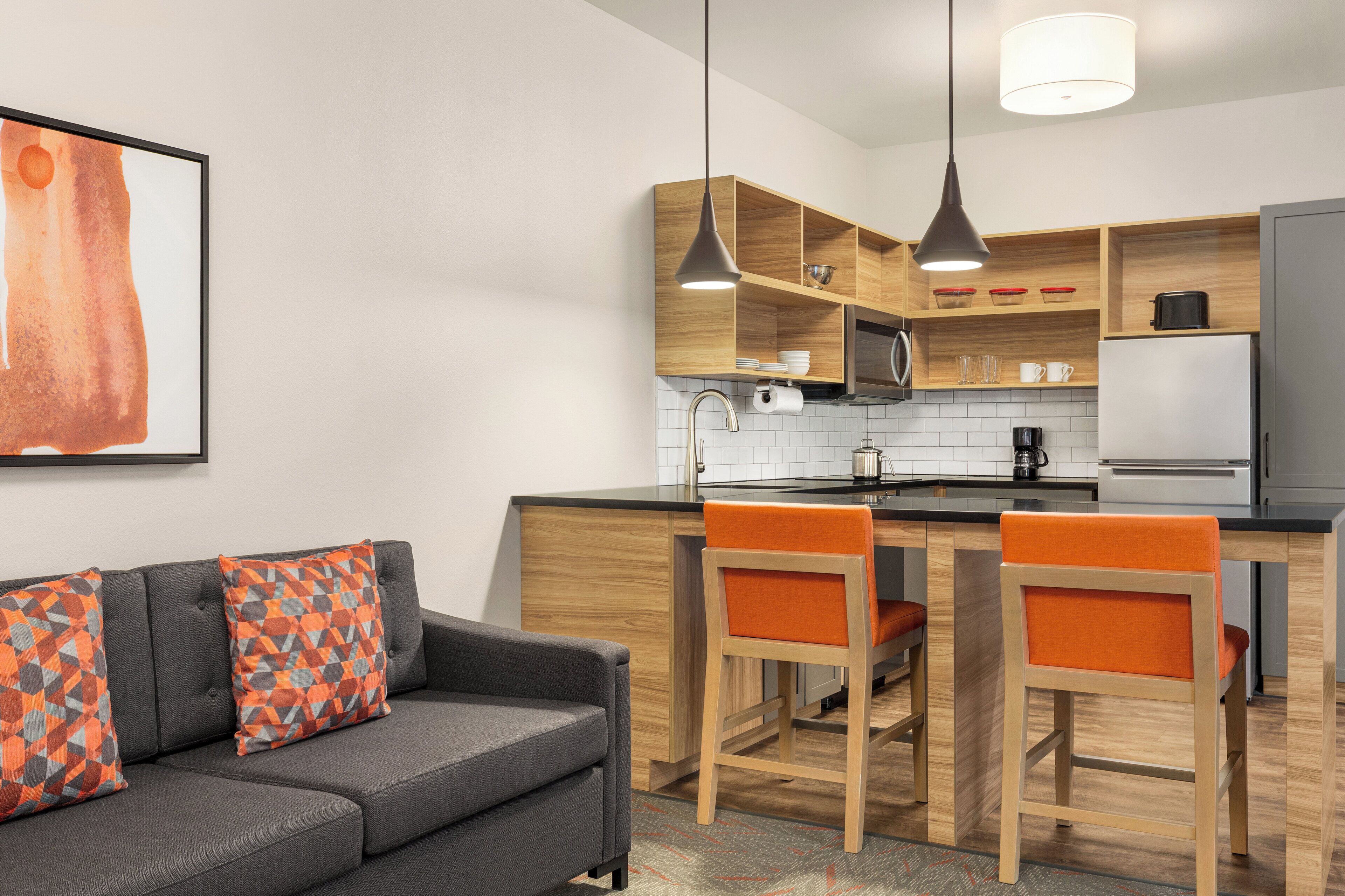 1 bedroom, desk, free WiFi, bed sheets