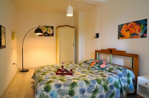 1 habitación, escritorio, cuna de viaje y wifi gratis 
