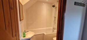 風筒、提供毛巾、番梘、廁紙