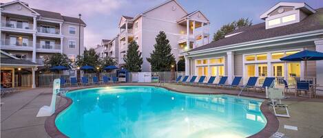 Indoor pool, outdoor pool