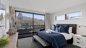 4 chambres, fer et planche à repasser, Wi-Fi, draps fournis