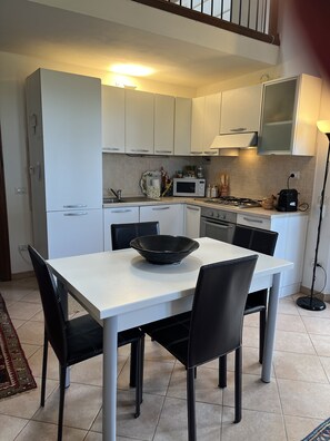 Private kitchen - 1 Bedroom Private vacation home in Santa Luce (Santa Luce)