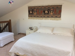 1 bedroom, iron/ironing board, WiFi, bed sheets - 1 Bedroom Private vacation home in Santa Luce (Santa Luce)
