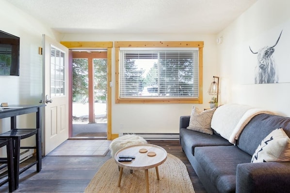 Televisión, oficina