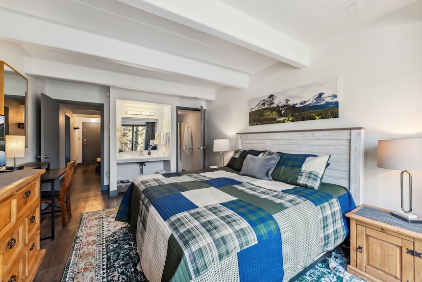 Lakeside Retreat - Dillon, CO