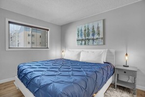 2 室のベッドルーム、アイロン / アイロン台、WiFi、ベッドシーツ