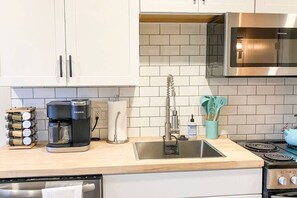 Fridge, microwave, oven, stovetop - Aspen Vista Hideaway (Steamboat Springs)