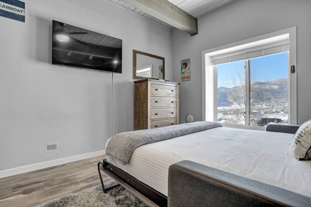 1 slaapkamer, een strijkplank/strijkijzer, wifi, beddengoed