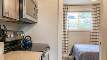 1 室のベッドルーム、アイロン / アイロン台、WiFi、ベッドシーツ