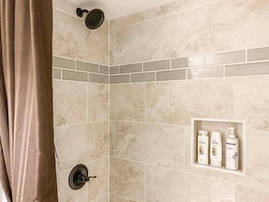 Shower, hair dryer - Après Ski Abode Summa (Steamboat Springs)