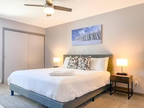 2 quartos, ferros/tábuas de passar roupa, berço de viagem, Wi-Fi