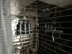 Shower, hair dryer - Evergreen Escape Summ (Steamboat Springs)