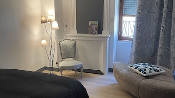 2 slaapkamers, een strijkplank/strijkijzer, wifi, beddengoed