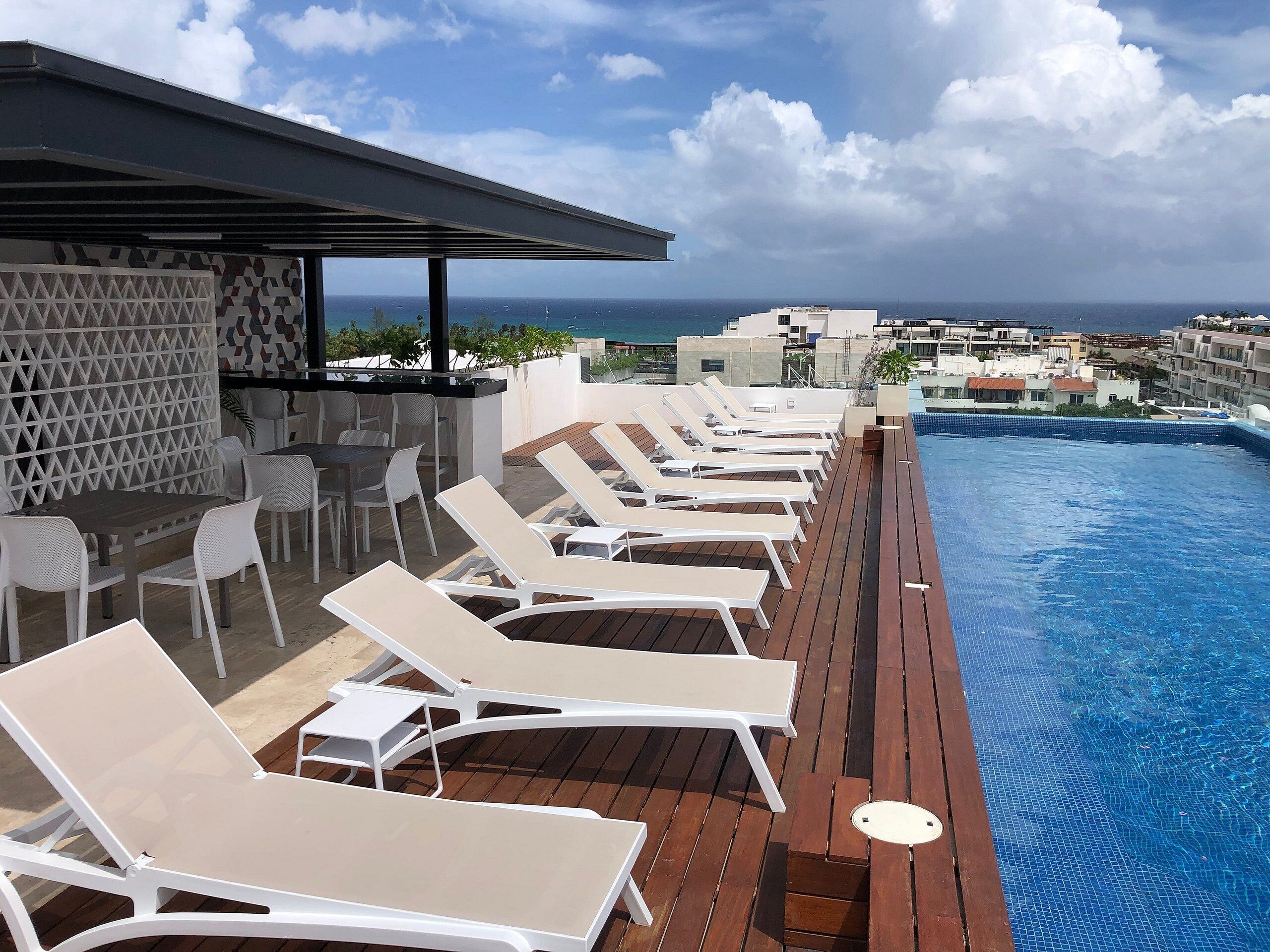 Apartment | Pool | Outdoor pool, sun loungers