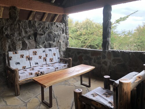 Discover the beauty of the Great Rift Valley, Immersed in Nature and Wildlife