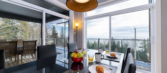15 minutes from the slopes / Spectacular view of the River