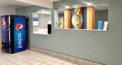 Motel 6 Borger, TX – Boom Town