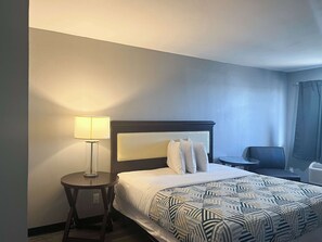 Cortinas blackout, tabla de planchar con plancha y wifi gratis