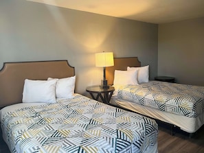 Blackout drapes, iron/ironing board, free WiFi, bed sheets - Motel 6 Borger, TX – Boom Town (Borger)