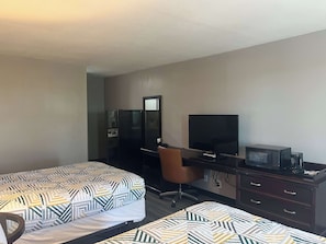 Cortinas blackout, tabla de planchar con plancha y wifi gratis