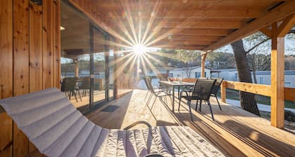 Camping Karin - Mobile houses Magoro near pool and beachfront