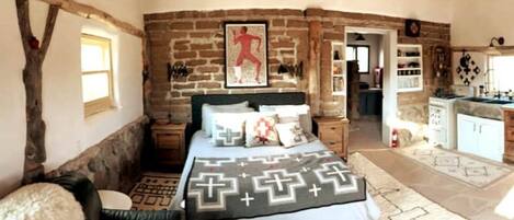 1 Schlafzimmer, Reisekinderbett, kostenloses WLAN, Bettwäsche