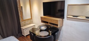 1 sovrum, strykjärn/strykbräda, wi-fi och sängkläder