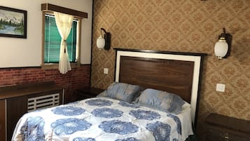 Chambre Double Ăconomique | Minibar, bureau, Wi-Fi gratuit