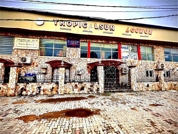 Fachada del alojamiento