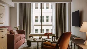 1 bedroom, hypo-allergenic bedding, individually decorated