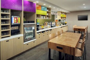 Desayuno buffet incluido todos los días 