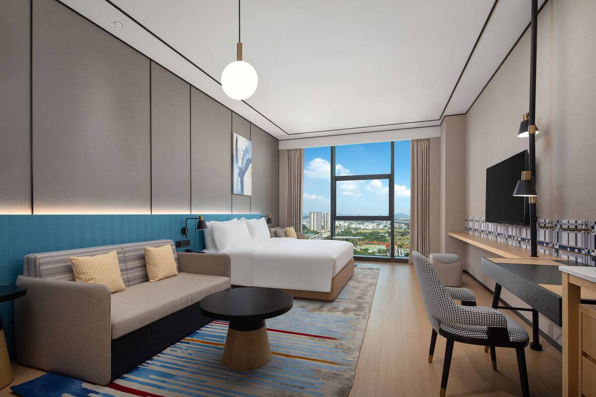 ห้องพัก, เตียงคิงไซส์ 1 เตียง (High Floor) | เครื่องนอนระดับพรีเมียม, เตียงเมมโมรีโฟม, มินิบาร์ฟรีบางอย่าง