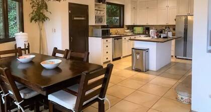 Casa Palma. Stunning Views of Antigua & Volcano's